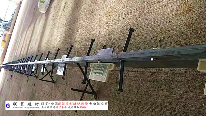钦州市铠甲缝施工案例